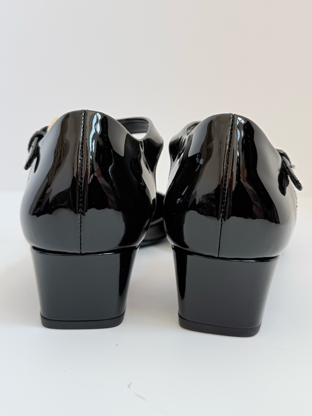 Prada Black Patent Leather Triangle Logo Mary Jane Pumps Square Toe Heel EU 40 - Picture 6 of 11